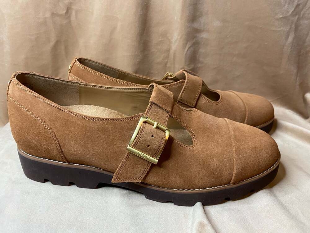 Vionic Carmen Suede T-Strap Buckle Shoes Women's Size 11 Wide